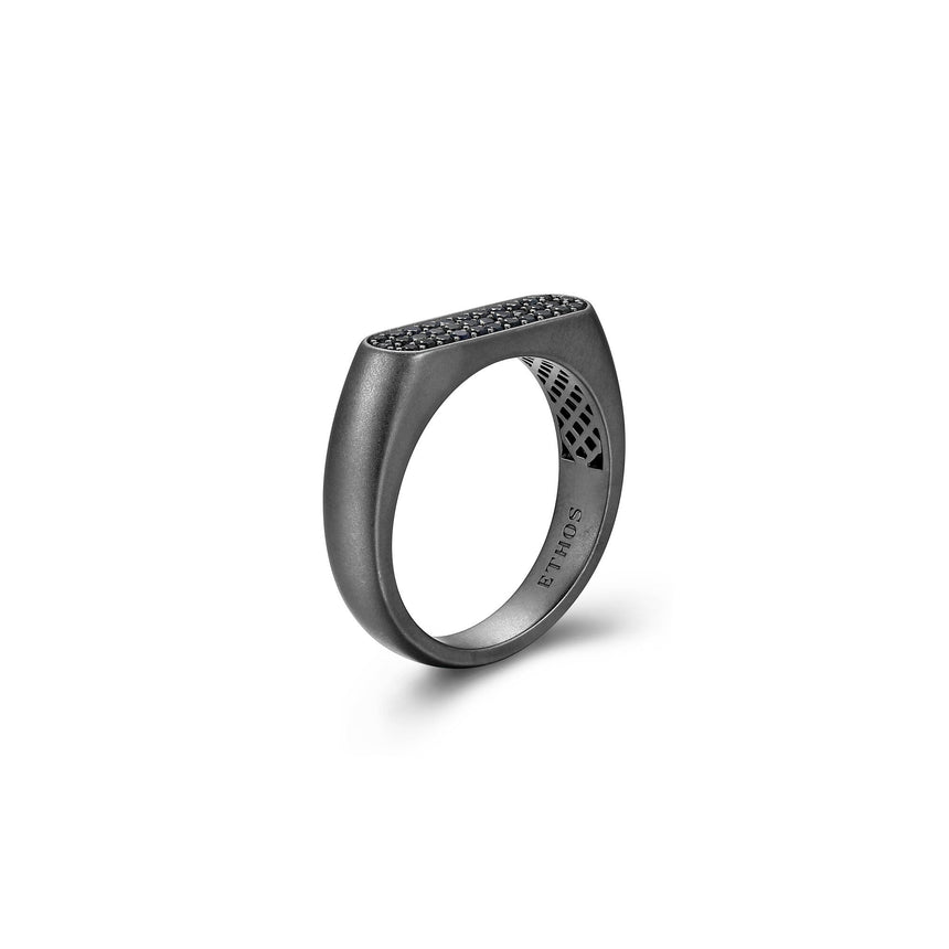 Black Ice Gunmetal Sterling Silver and Black Sapphire Oval Signet Ring - UR11 | ethos