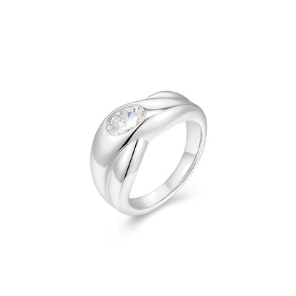 RR0236W6 - Tapered Crossover Ring | reign